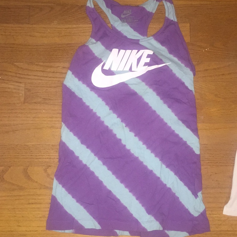 Nike workout tank
